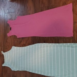 2 dresses size S